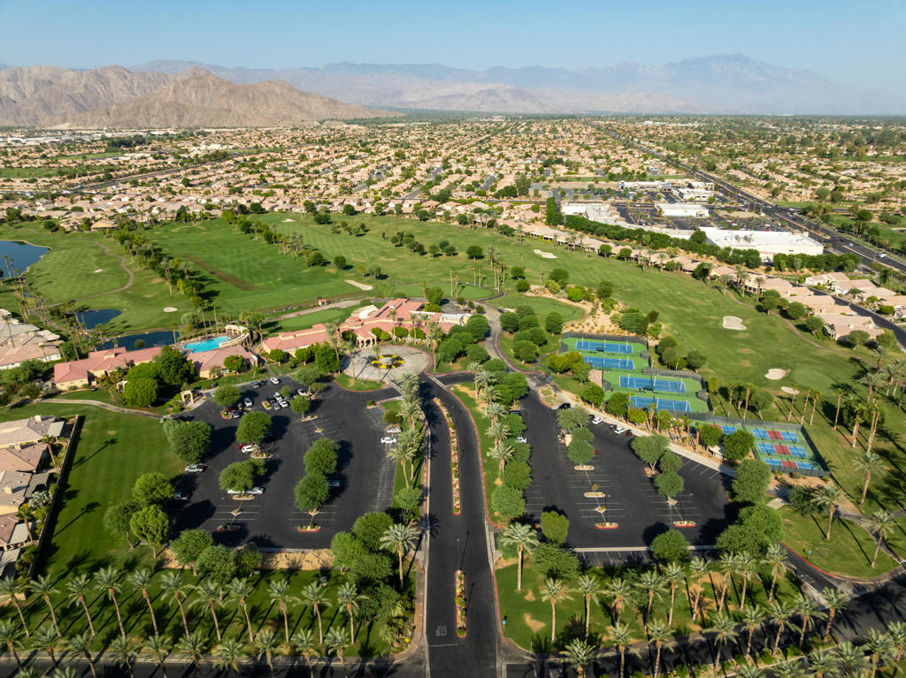 Heritage Palms CC - Residential