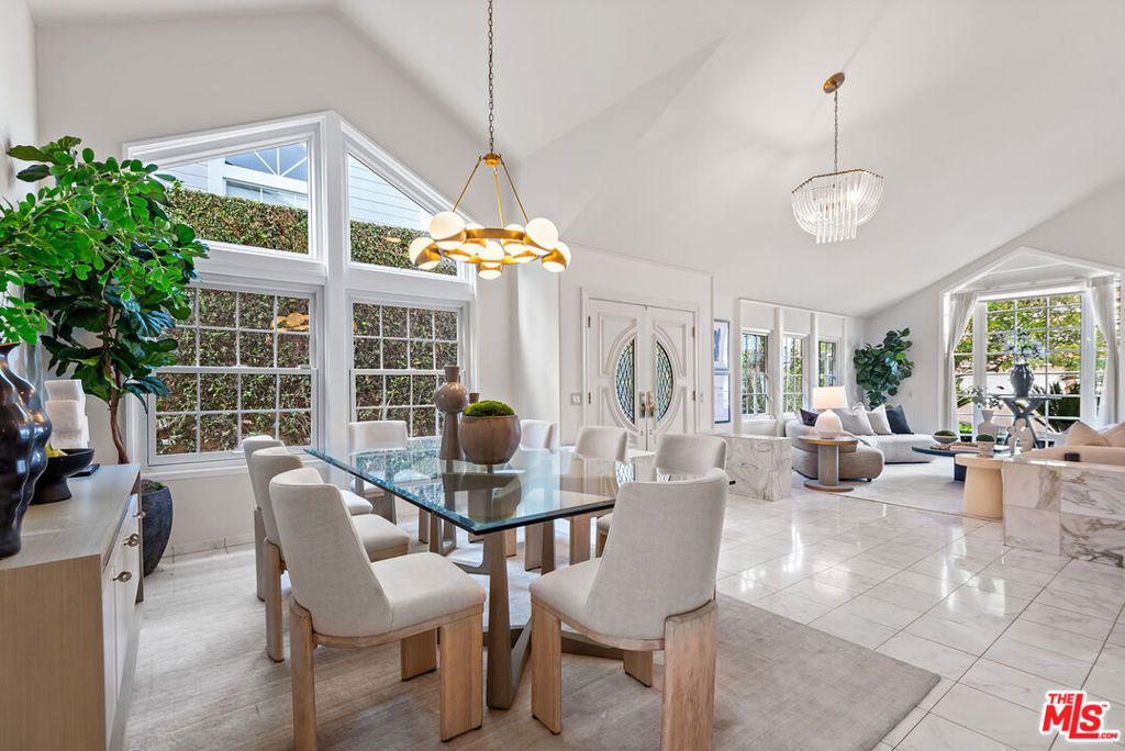 Photo of 7538 W 81st Street, Playa Del Rey, CA 90293 (MLS # 25631477)