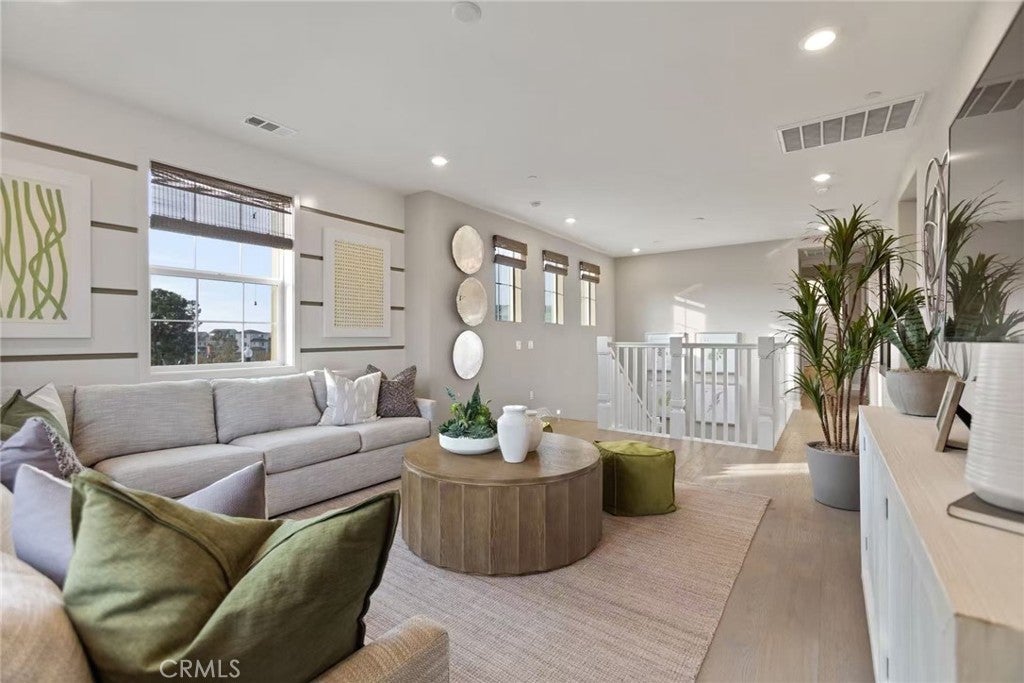 136 Drama, Irvine CA 92618 - Photo 36