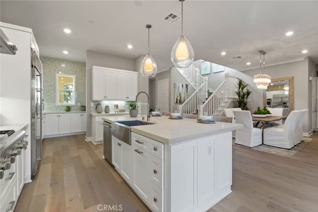 136 Drama, Irvine CA 92618 - Photo 18