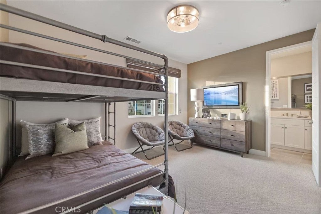 136 Drama, Irvine CA 92618 - Photo 51