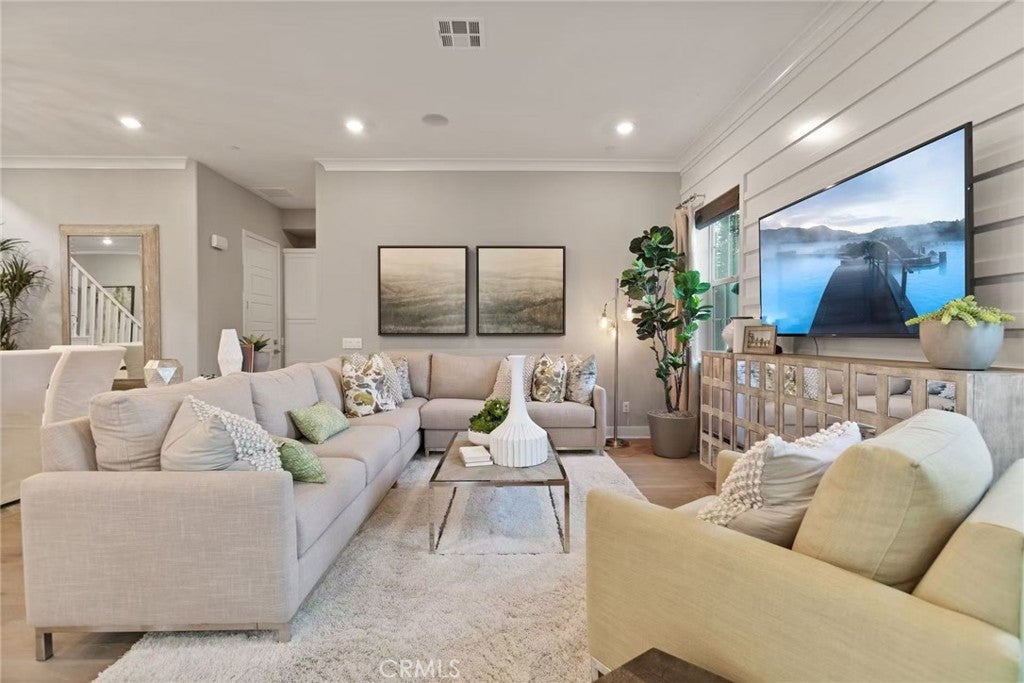 136 Drama, Irvine CA 92618 - Photo 24