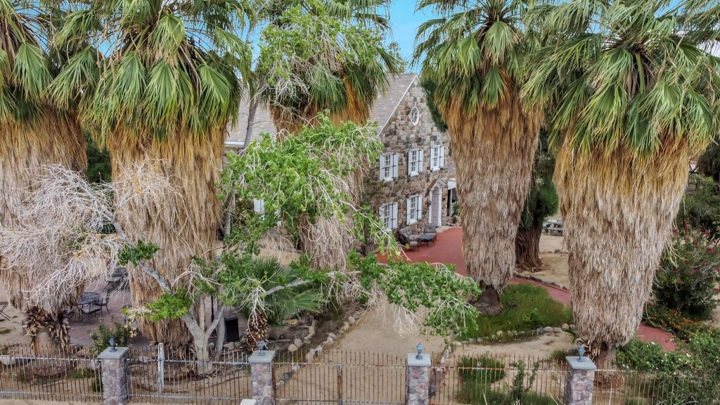 74744 Joe Davis Drive