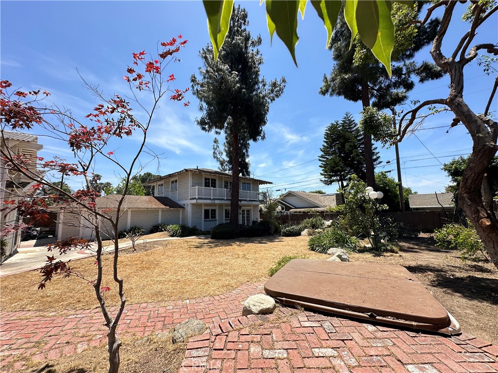 1362 Skyline Drive