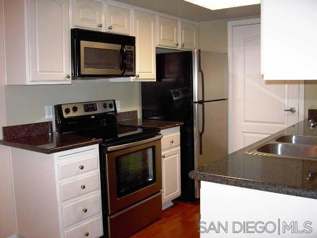 12075 Alta Carmel Ct CT 44, San Diego CA 92128