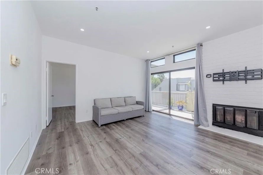 17722 Sergio Cir 203