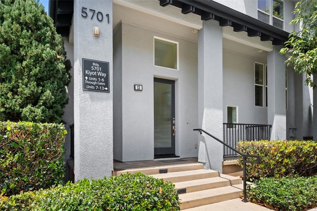 5701 Kiyot Way 13, Playa Vista CA 90094