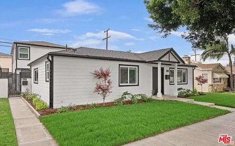 Photo of 6132 N Myrtle Avenue, Long Beach, CA 90805 (MLS # 25606101)