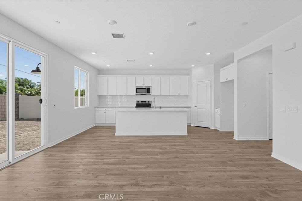 9560 Glenmore Forest Drive