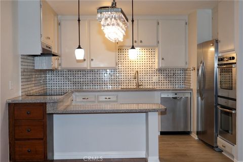 Photo of 4301 E 2nd St, Long Beach, CA 90803 (MLS # PW26065032)