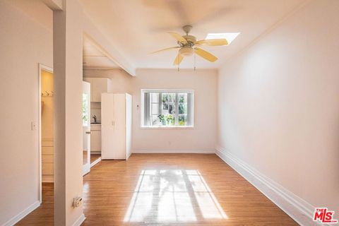 Photo of 507 9th Street, Santa Monica, CA 90402 (MLS # 26649353)