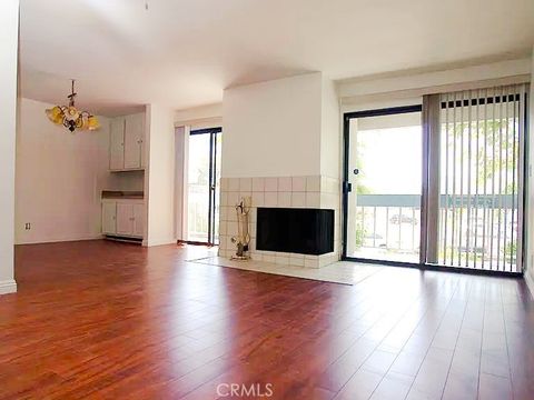 Photo of 15325 Magnolia #102, Sherman Oaks, CA 91403 (MLS # SR26001999)
