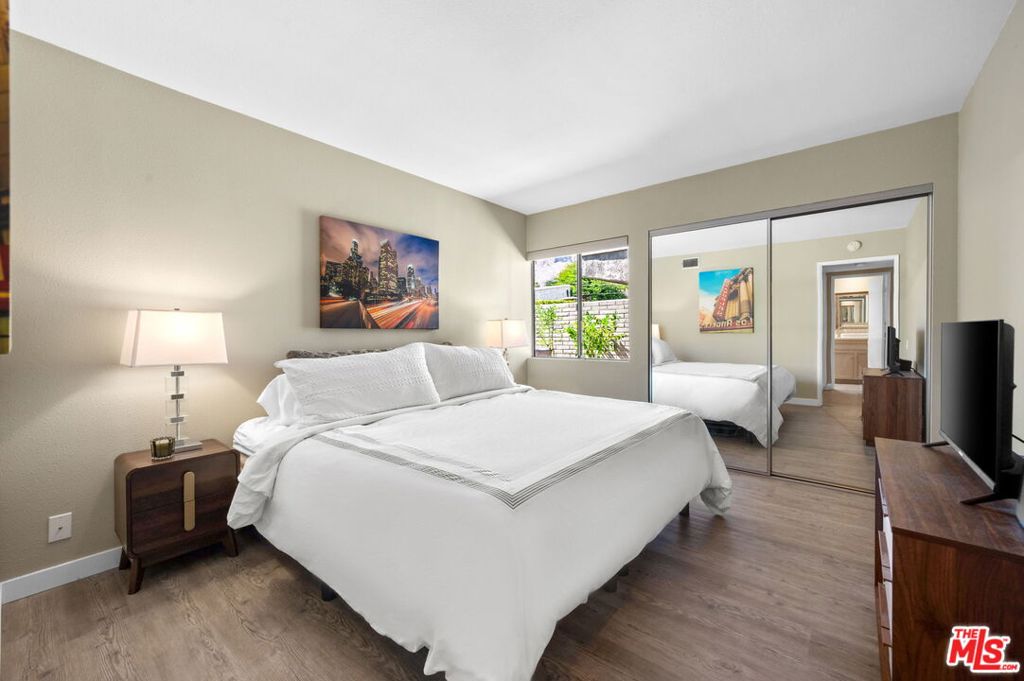 Warm Sands - Residential