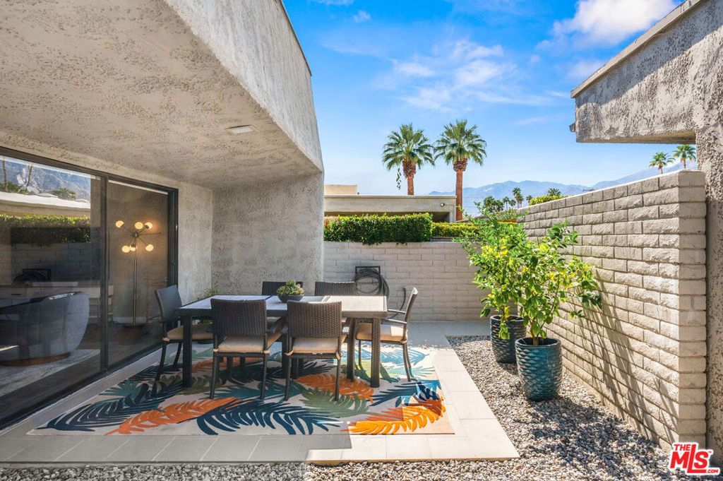Warm Sands - Residential
