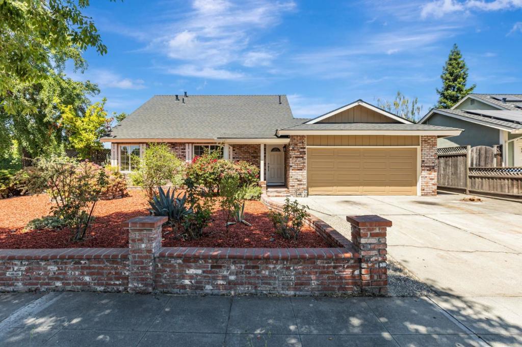 302 Henderson Drive