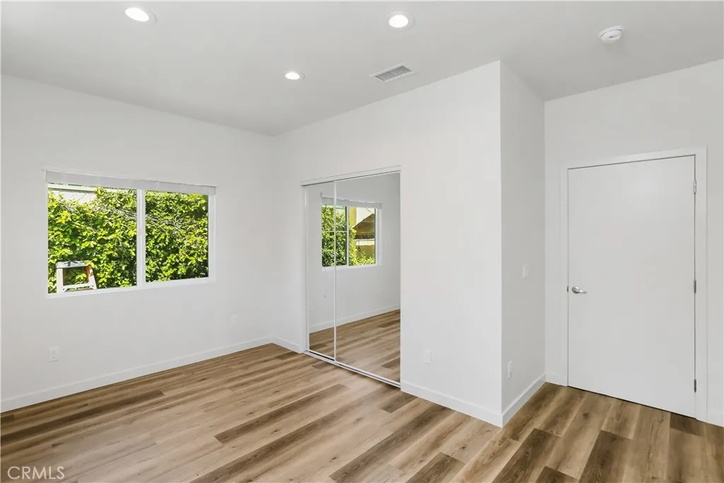 Orange, California 92868, United States, 2 Bedrooms Bedrooms, ,1 BathroomBathrooms,Residential,Contingent,140777