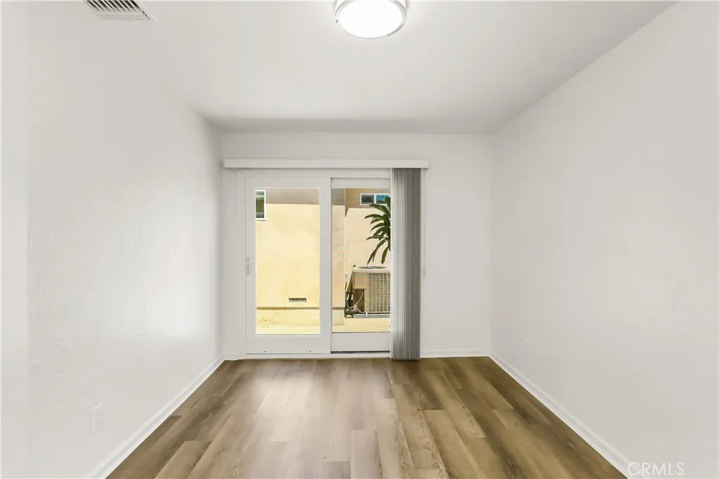 Orange, California 92868, United States, 2 Bedrooms Bedrooms, ,1 BathroomBathrooms,Residential,Contingent,140777