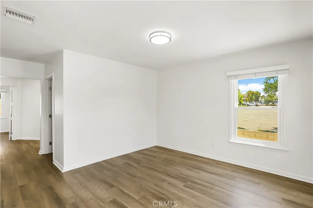 Orange, California 92868, United States, 2 Bedrooms Bedrooms, ,1 BathroomBathrooms,Residential,Contingent,140777