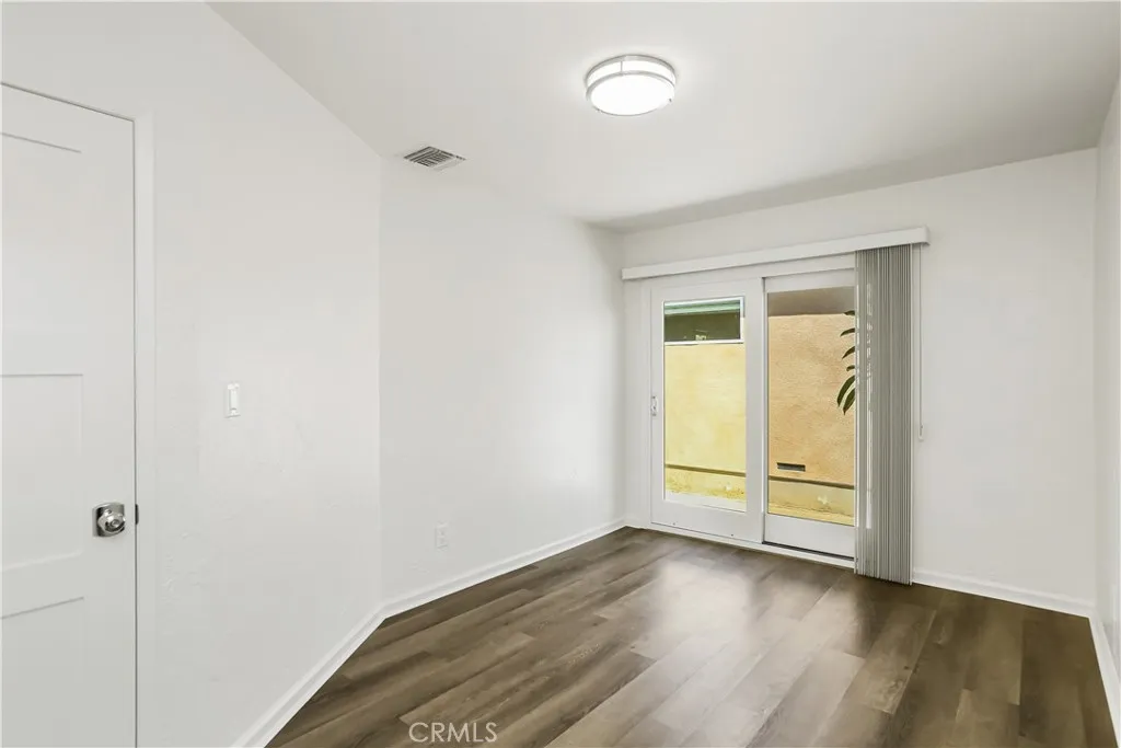 Orange, California 92868, United States, 2 Bedrooms Bedrooms, ,1 BathroomBathrooms,Residential,Contingent,140777