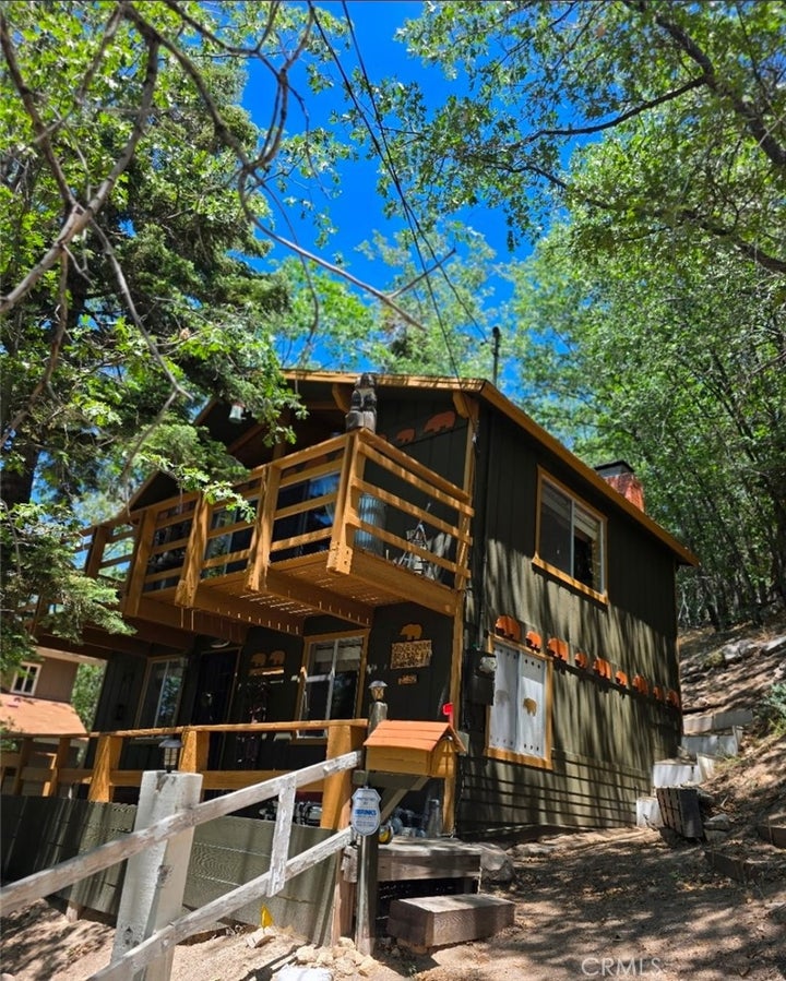 Photo 1 of 22 — 2151 Tank Road, Arrowbear, CA 92382