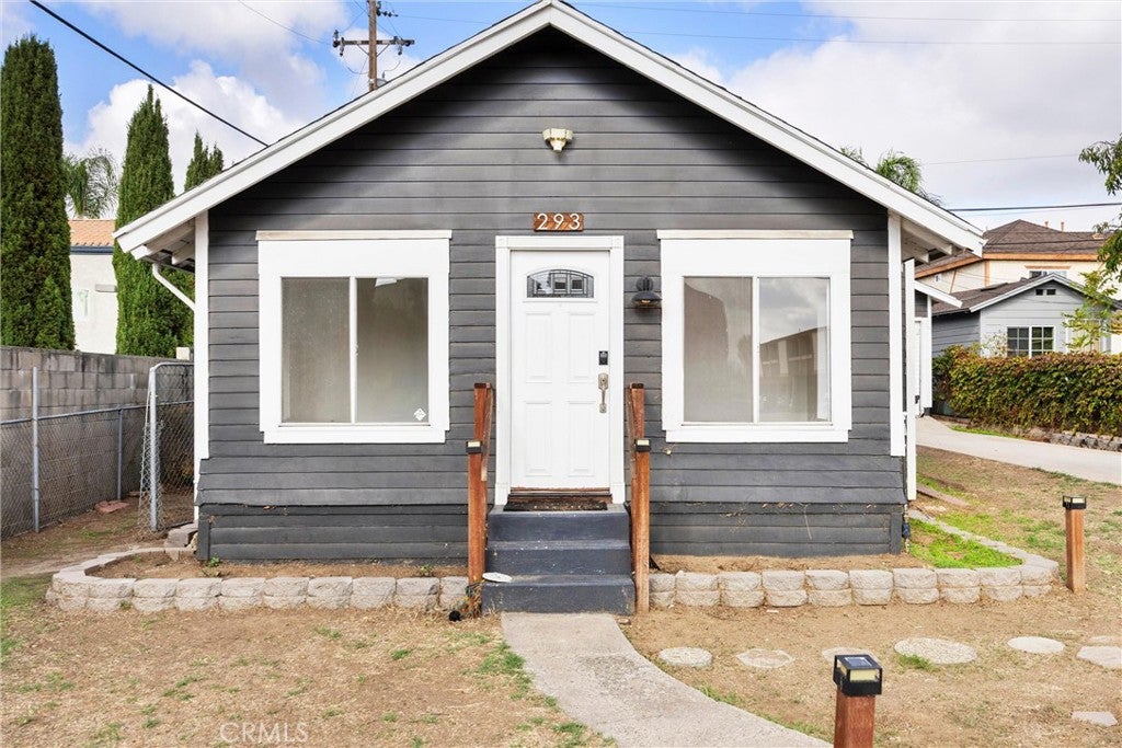 293 S Poplar