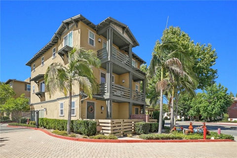 Photo of 441 S Glendora Avenue, Glendora, CA 91741 (MLS # PF26123305)