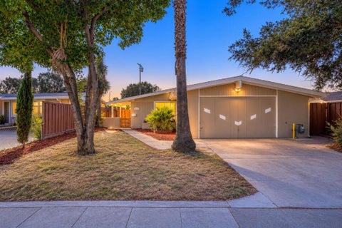 Photo of 1627 Florida Avenue, San Jose, CA 95122 (MLS # ML82065782)