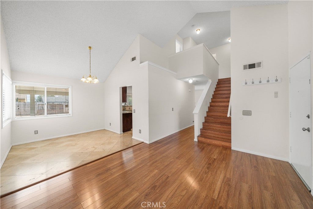 11822 Collingswood