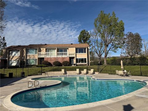Photo of 6440 Marquette St #D, Moorpark, CA 93021 (MLS # SR26038917)