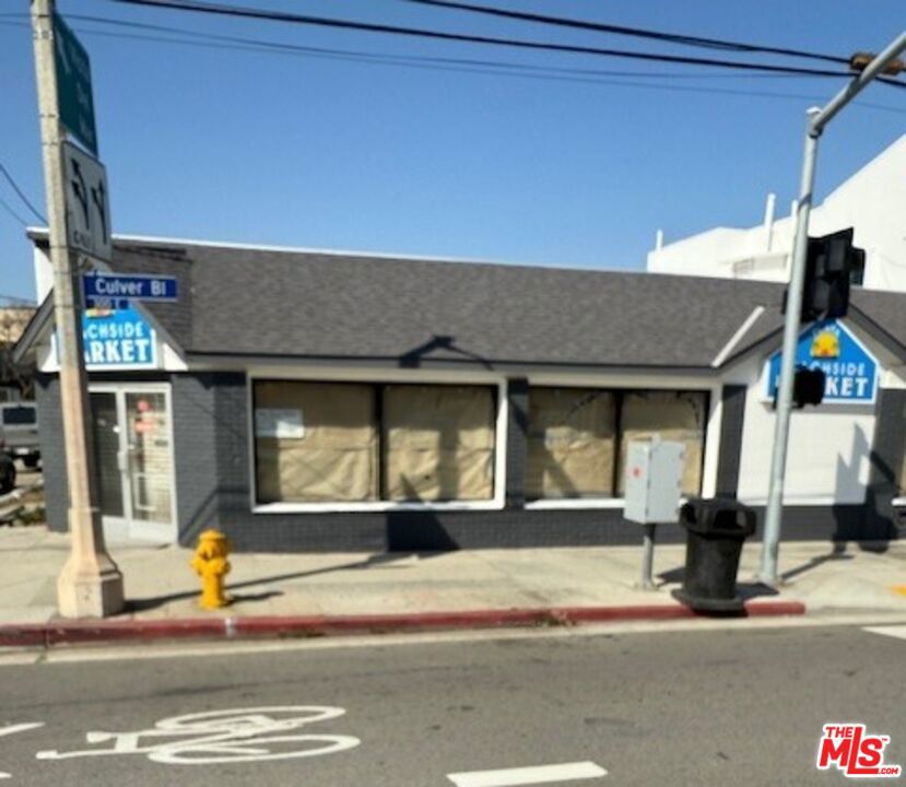301 Culver Boulevard