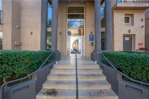 640 W 4th St Unit 101, Long Beach, CA 90802 - MLS#: SW26017237