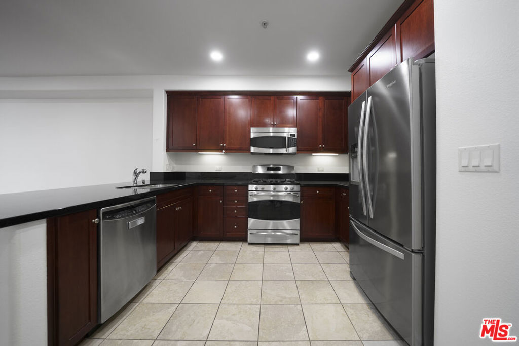 629 Traction Avenue 511