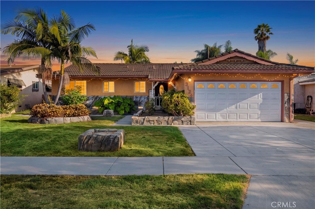 3124 W Graciosa LN