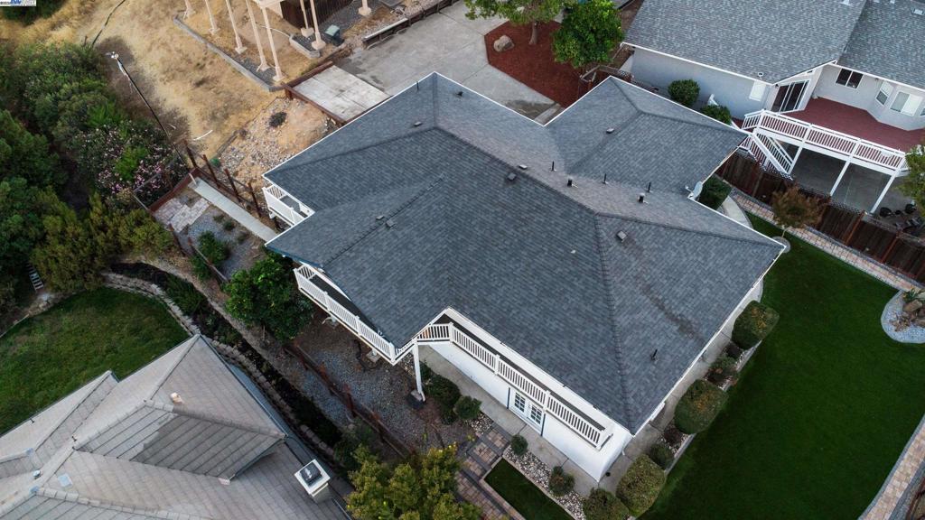 FAIRFIELD - Residential