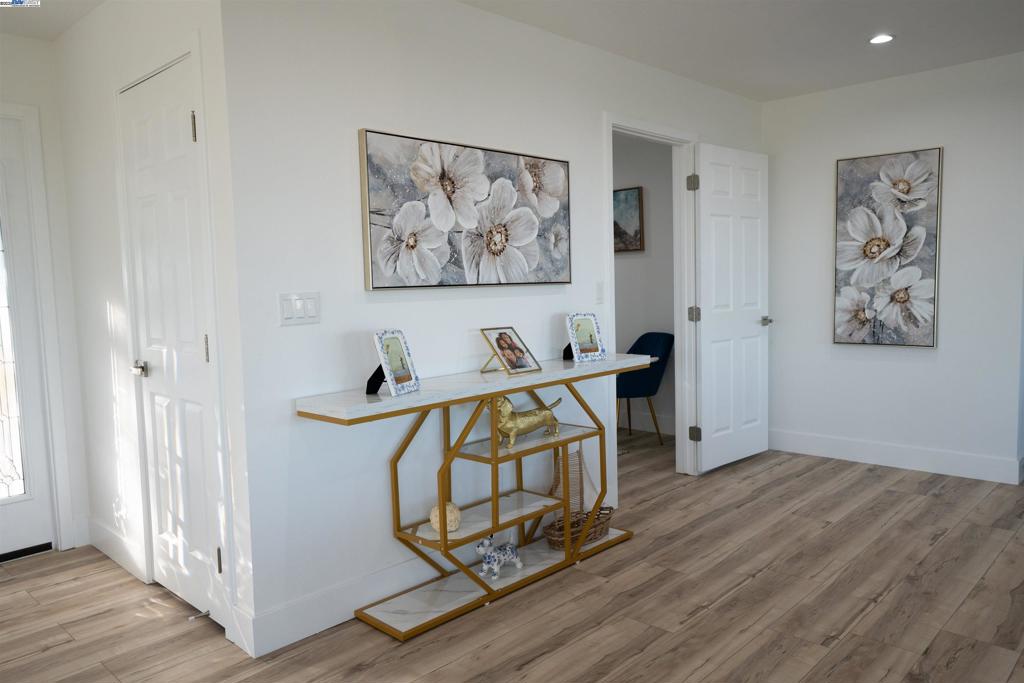 FAIRFIELD - Residential