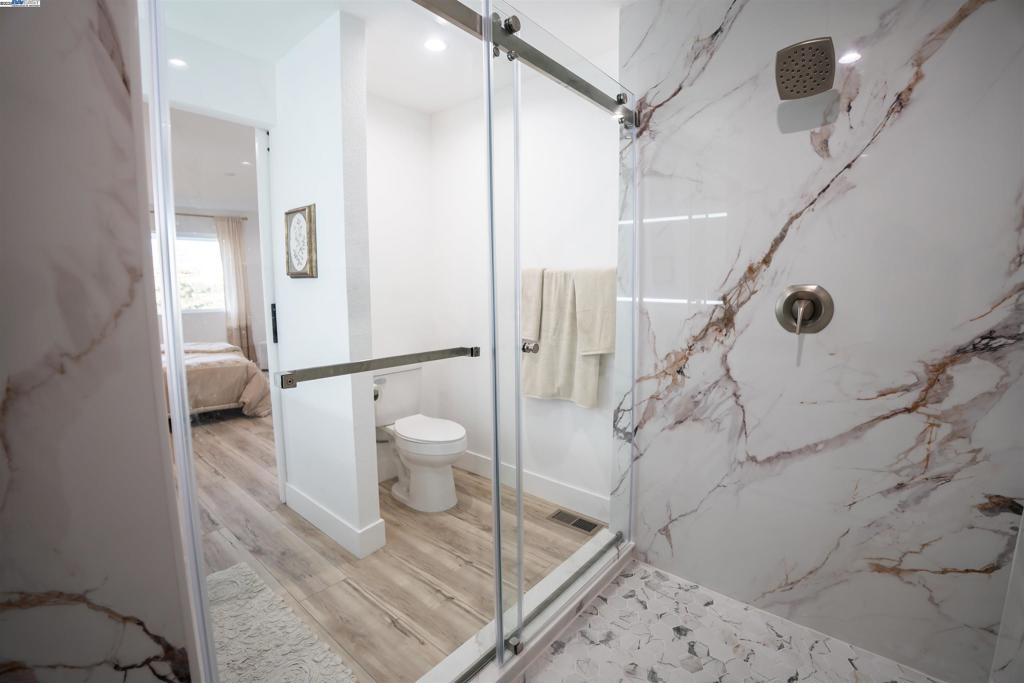 FAIRFIELD - Residential
