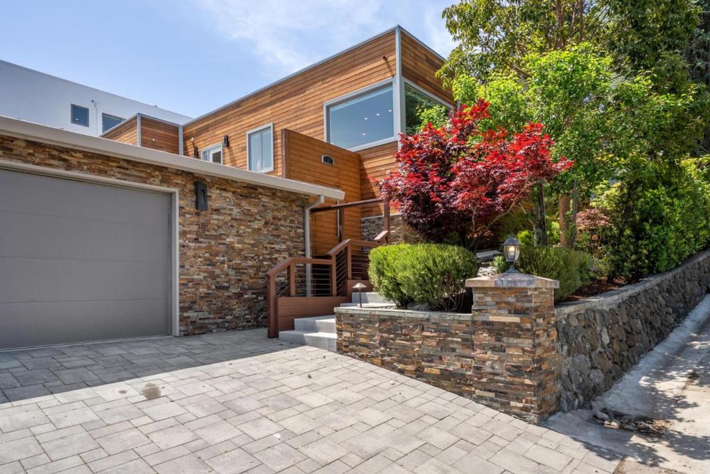 Properties 1 1 Millbrae Circle