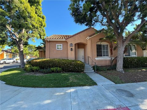 Photo of 46 Marsala, Irvine, CA 92606 (MLS # OC26043353)