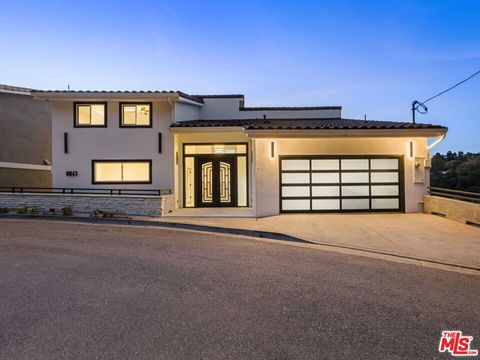 Photo of 8041 Bulwer Drive, Los Angeles, CA 90046 (MLS # 26665441)