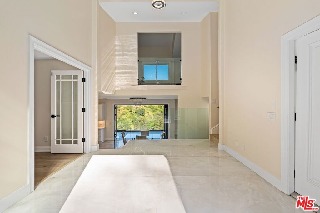 Photo of 8041 Bulwer Drive, Los Angeles, CA 90046 (MLS # 26665441)