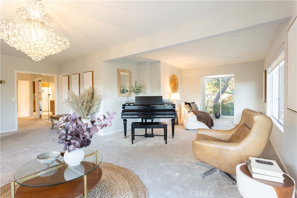 1001 Briarcliff