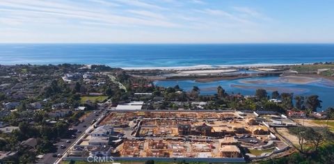 Tiny photo for 2067 W Pearl Street, Encinitas, CA 92024 (MLS # OC26046617)