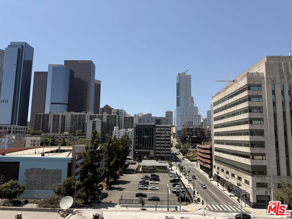 108 W 2nd Street 711