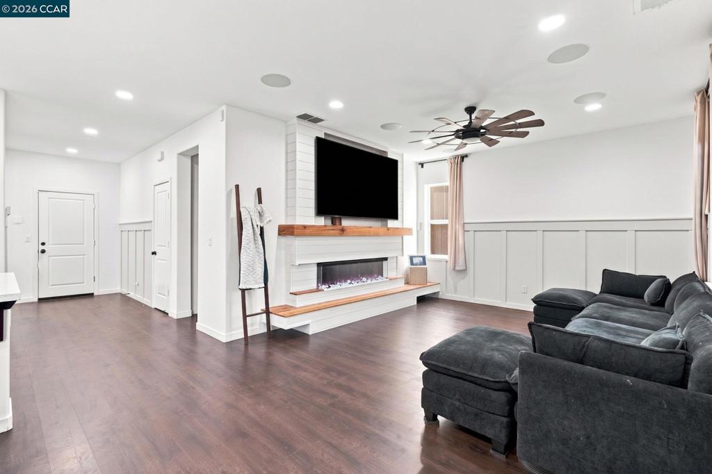 145 Willowrun Way