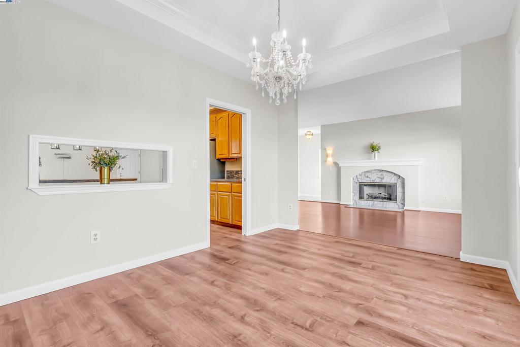 FAIRVIEW - Residential