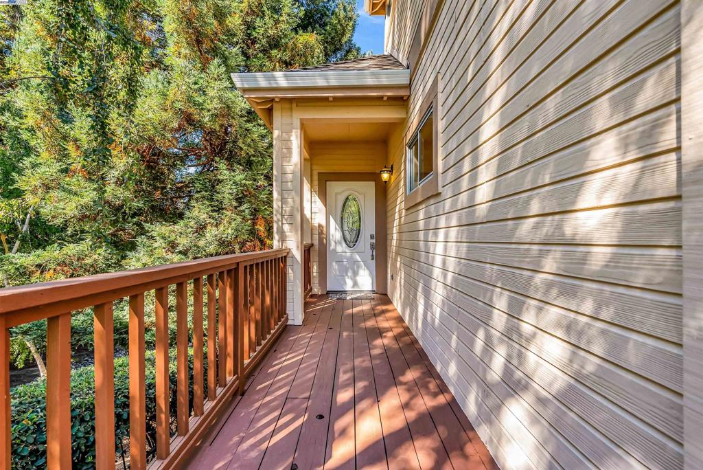 FAIRVIEW - Residential