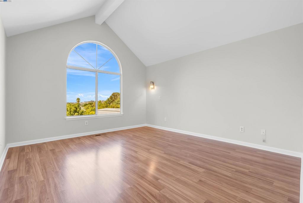 FAIRVIEW - Residential