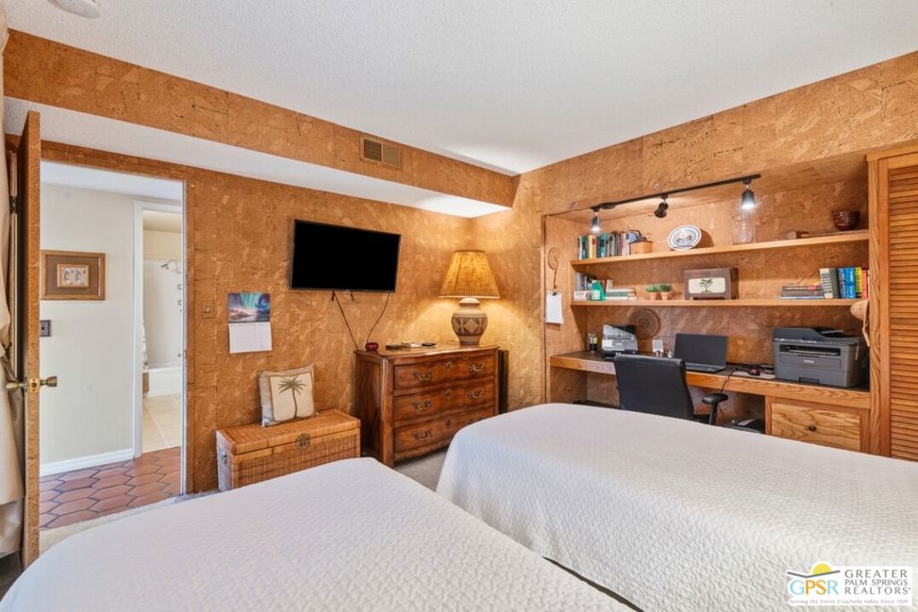 Rancho Las Palmas C.C. - Residential