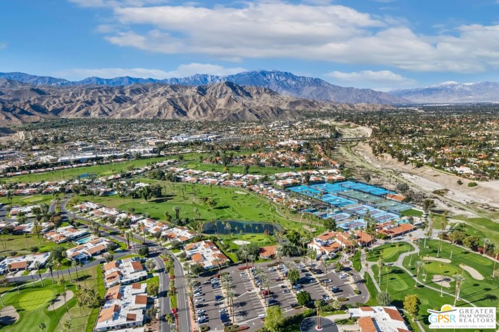 Rancho Las Palmas C.C. - Residential