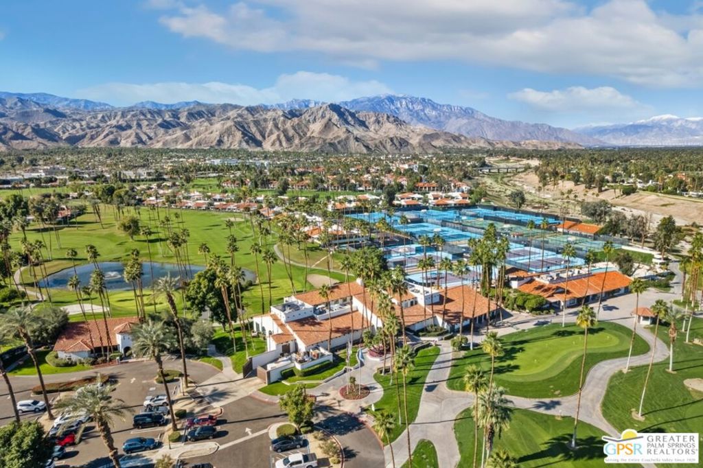 Rancho Las Palmas C.C. - Residential